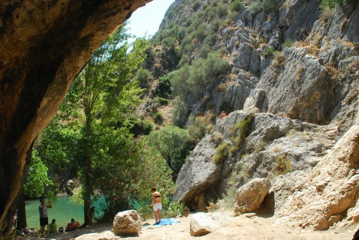 cueva del gato 
