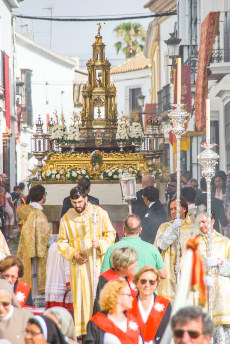 Marchena se prepara para celebrar con solemnidad el Corpus Christi 2025