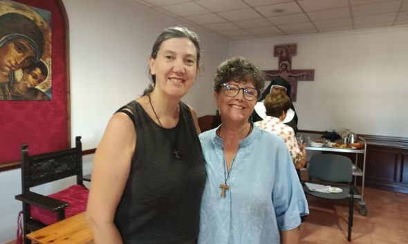 Eugenia Sánchez y Patricia Sánchez durante el encuentro de la Orden Franciscana Seglar en Marchena