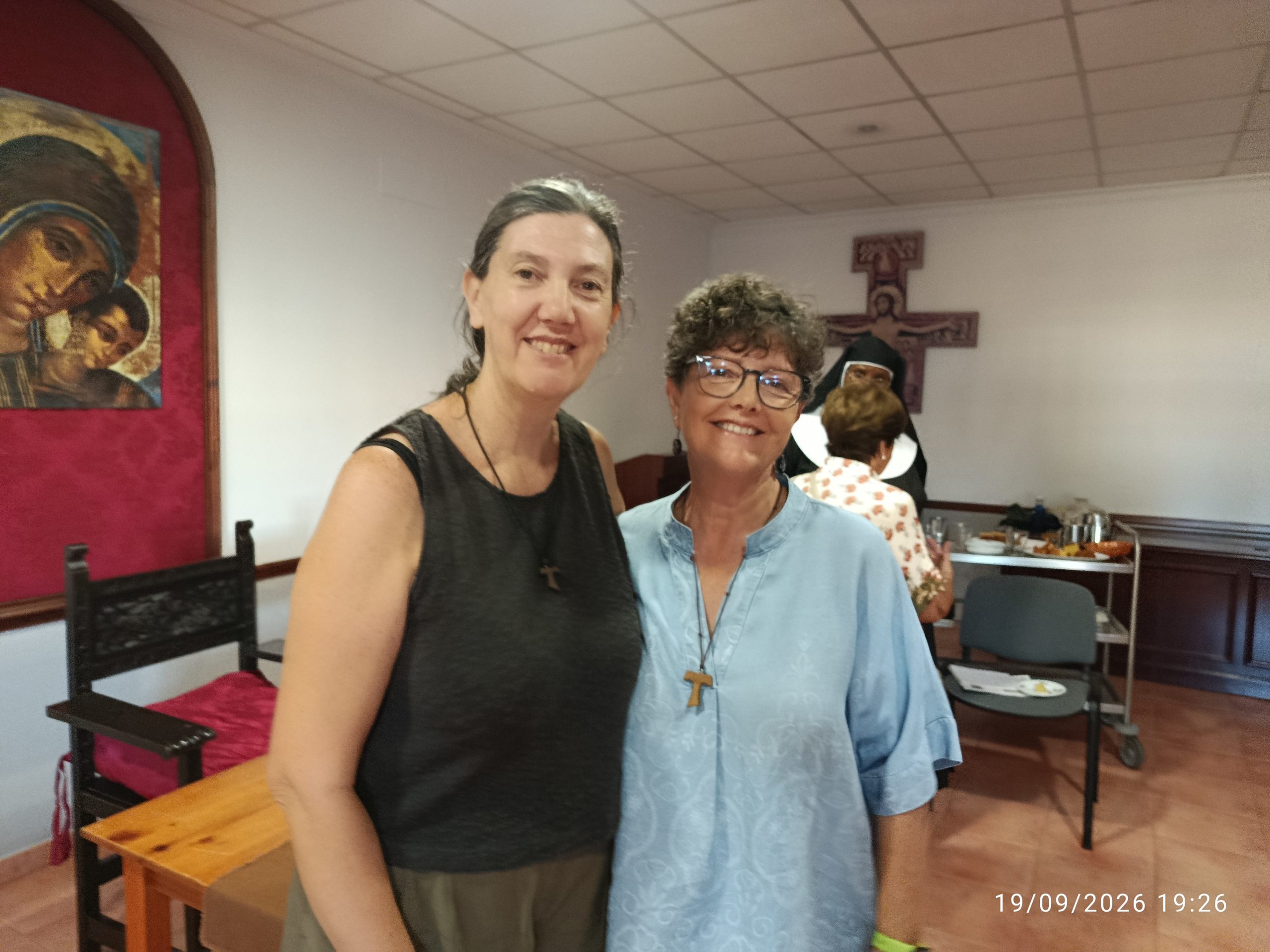 Eugenia Sánchez y Patricia Sánchez durante el encuentro de la Orden Franciscana Seglar en Marchena
