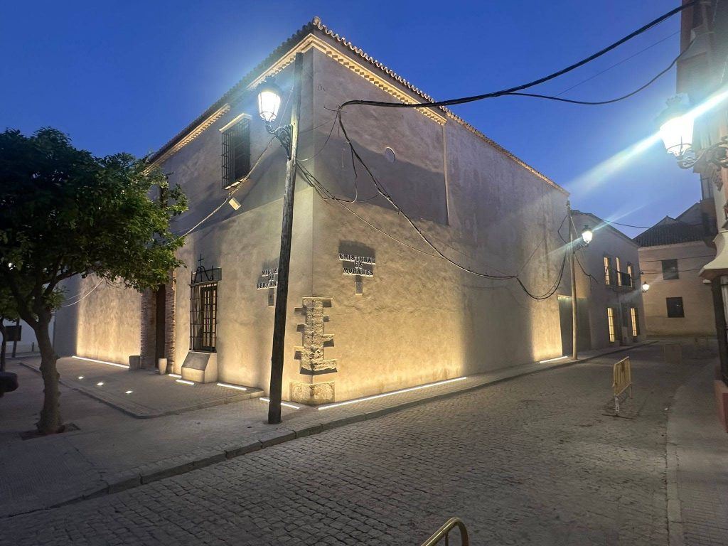 Futuro Museo de Marchena iluminado. Imagen de archivo